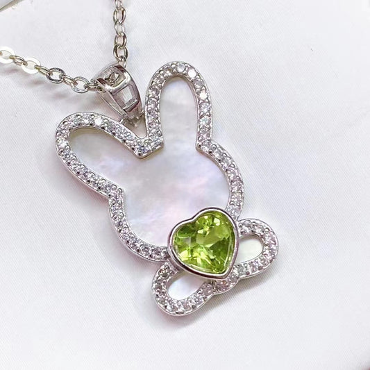 Peridot bunny love pendant S925 silver inlaid peridot simple temperament women's model