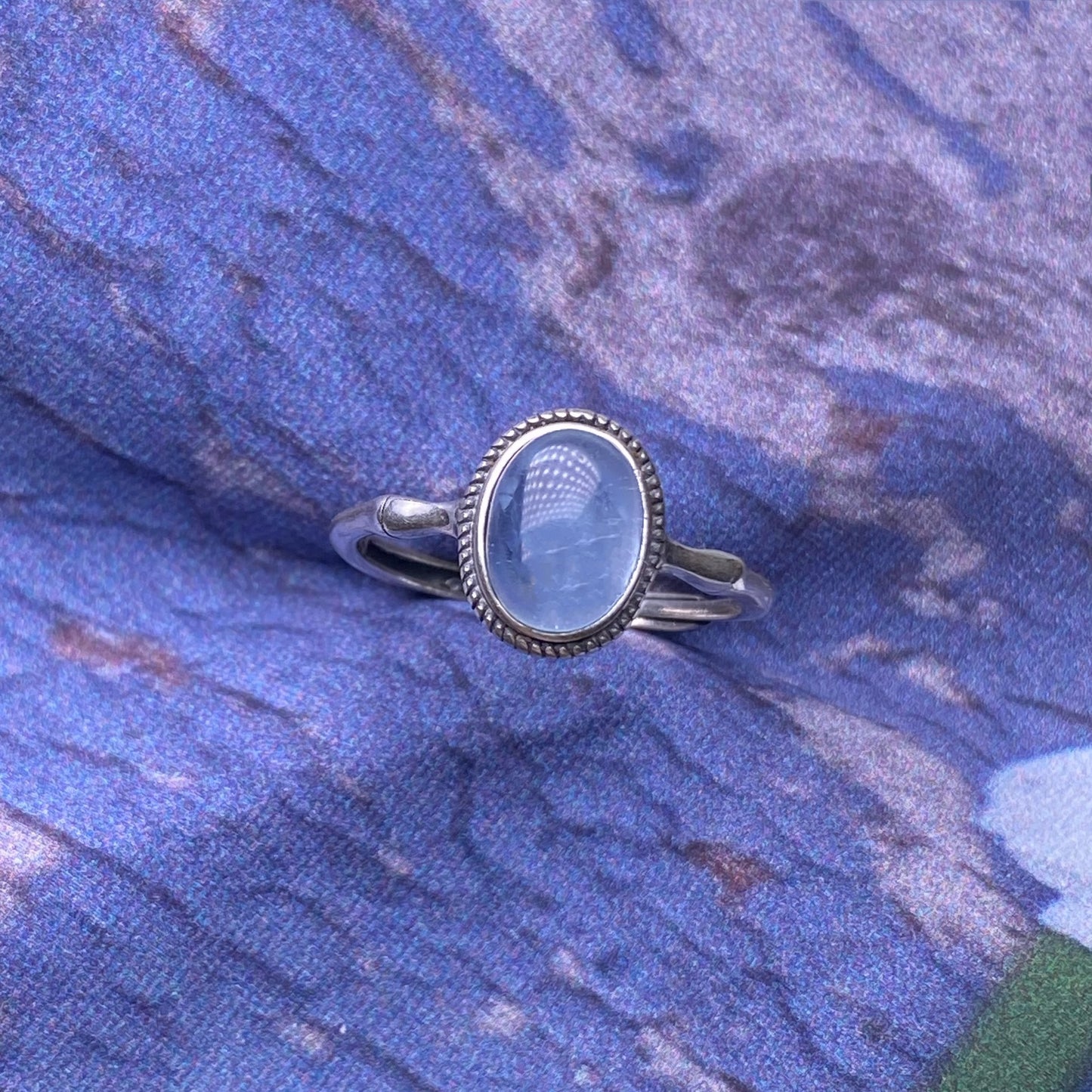 Bague aigue-marine argent s925 incrustée simple bordure rétro cristal transparent