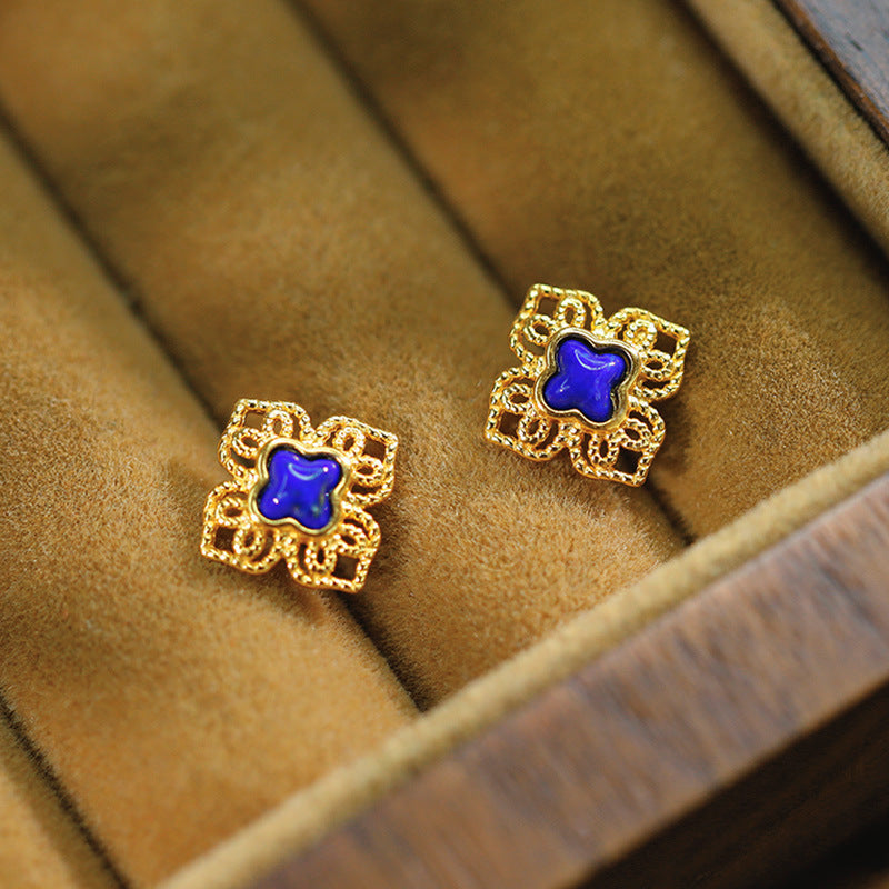 S925 silver plated gold inlaid lapis lazuli hollowed out four leaf clover small earrings