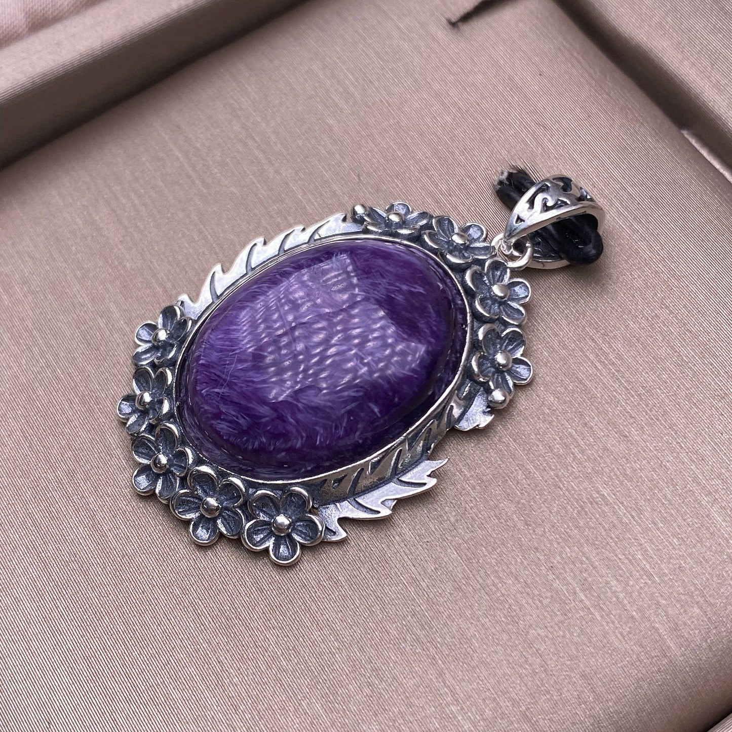 Colgante de amatista con dragón morado y incrustaciones de plata s925 Accesorios de plata vintage