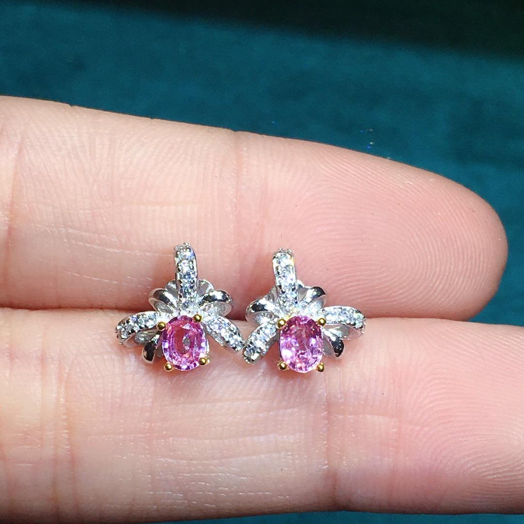 [DF]Radiant Pink Blue Sapphire Stud Earrings - Elegance Redefined