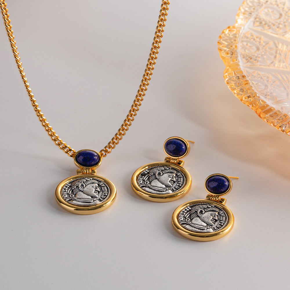 vintage French vintage necklace Ancient coins inlaid with lapis lazuli to make old portrait necklace