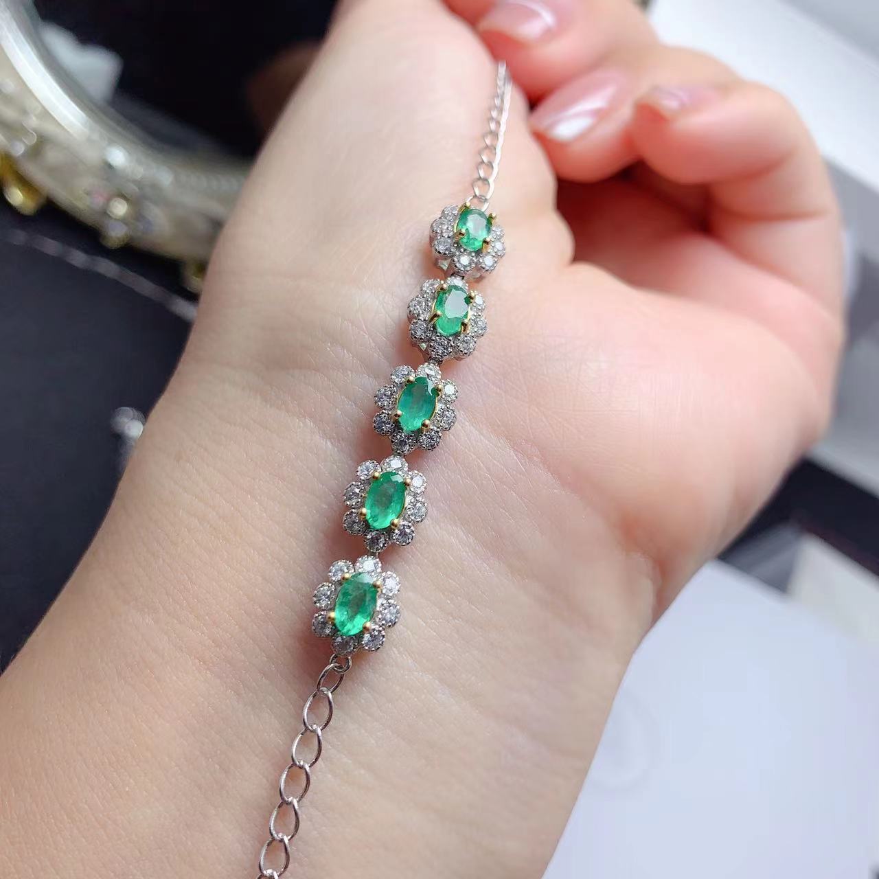 Women's natural emerald French bracelet with Colored Treasure bracelet