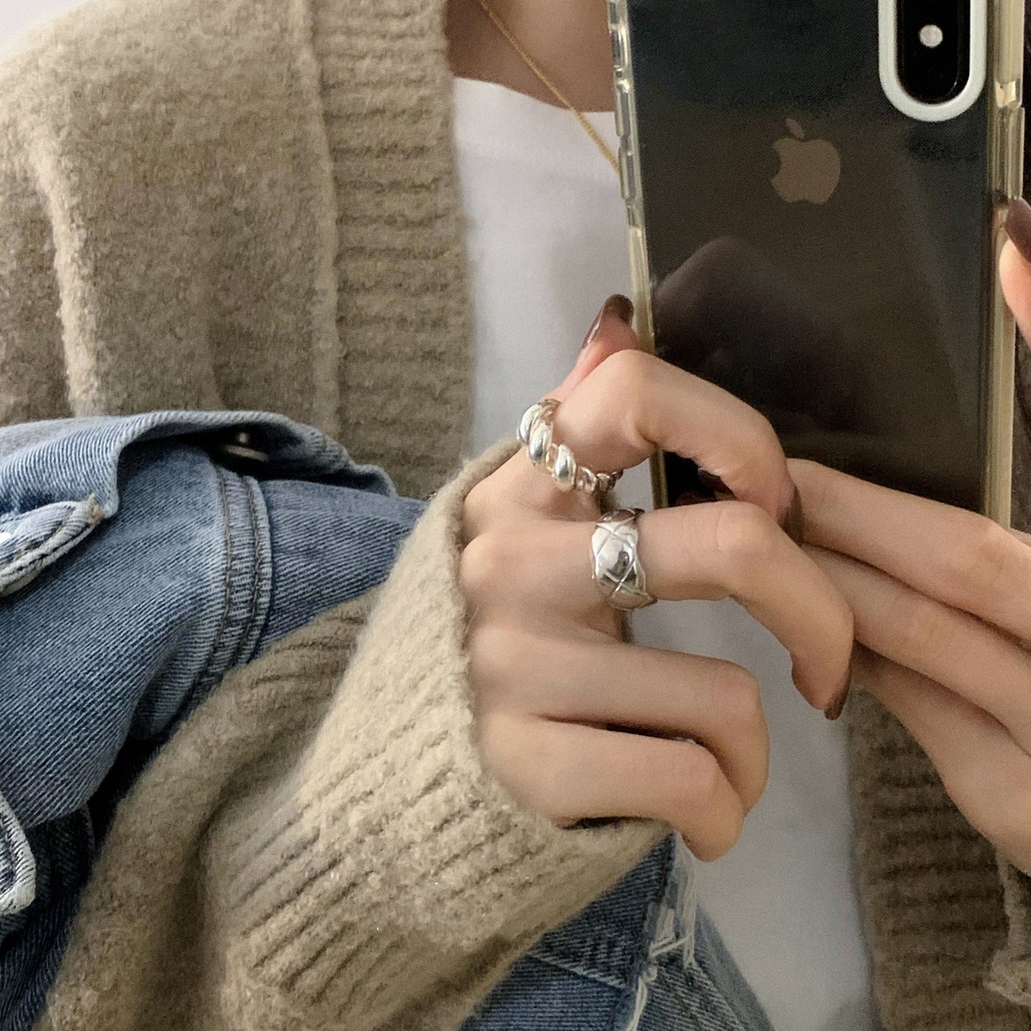 [DF] Anillo a cuadros con cuerno y diamantes en plata S925 "Artisanal Chic": diseño único, pieza de declaración moderna y personalizada para mujer.