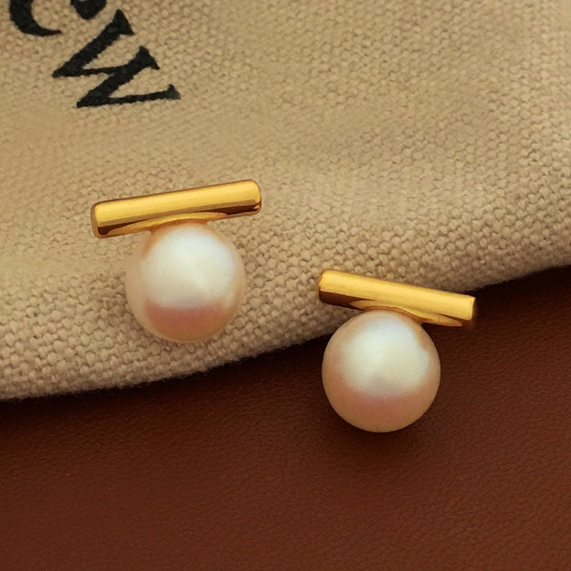 Copper -plated real gold S925 Silver Needle Simple Story Pearl Earrings Temperament Vintage Earrings New Wide Earrings